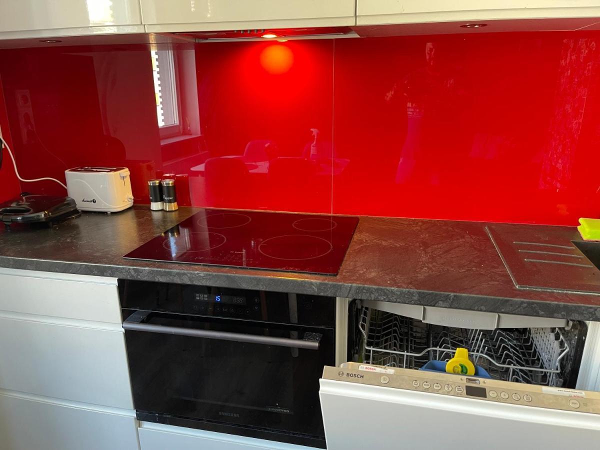 Gdynia Apartament 42 m z miejscem w Garażu z Windą blisko centrum i morza Zewnętrze zdjęcie