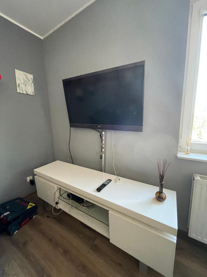Gdynia Apartament 42 m z miejscem w Garażu z Windą blisko centrum i morza Zewnętrze zdjęcie