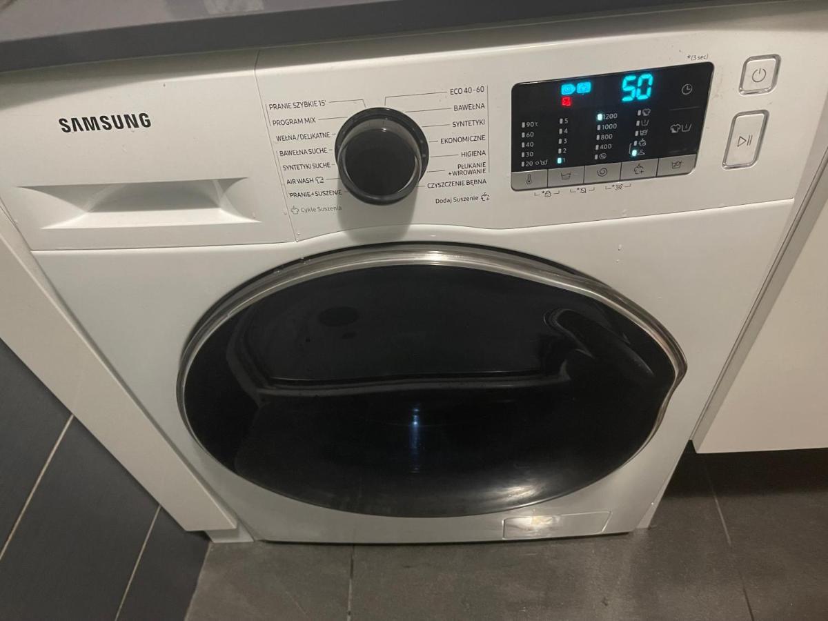 Gdynia Apartament 42 m z miejscem w Garażu z Windą blisko centrum i morza Zewnętrze zdjęcie